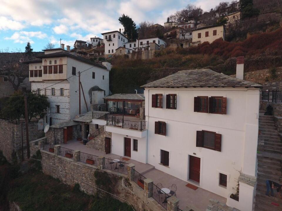 1822 Makrinitsa Suites Exteriér fotografie