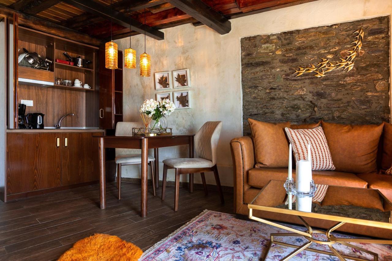1822 Makrinitsa Suites Exteriér fotografie